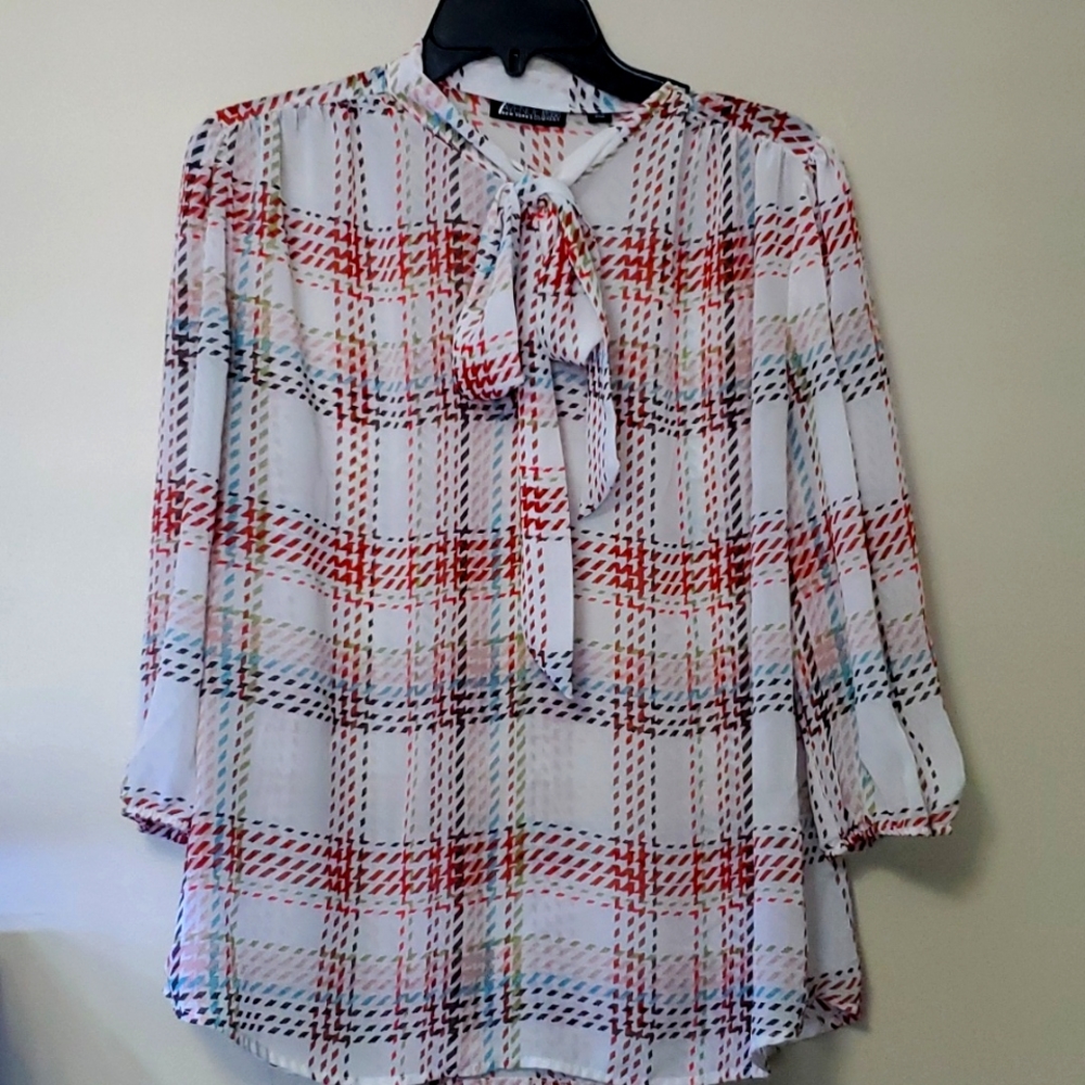 Tie bow blouse